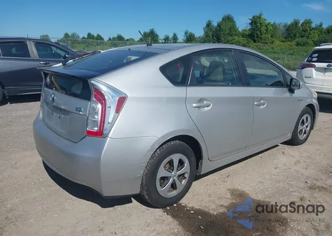 2014 Toyota Prius Two z USA, uszkodzony, nr VIN JTDKN3DU6E1739304